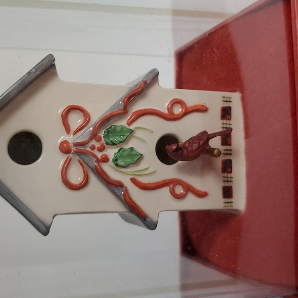 Lenox "Winter Greetings Birdhouse" Ornament - Picture 2 of 6